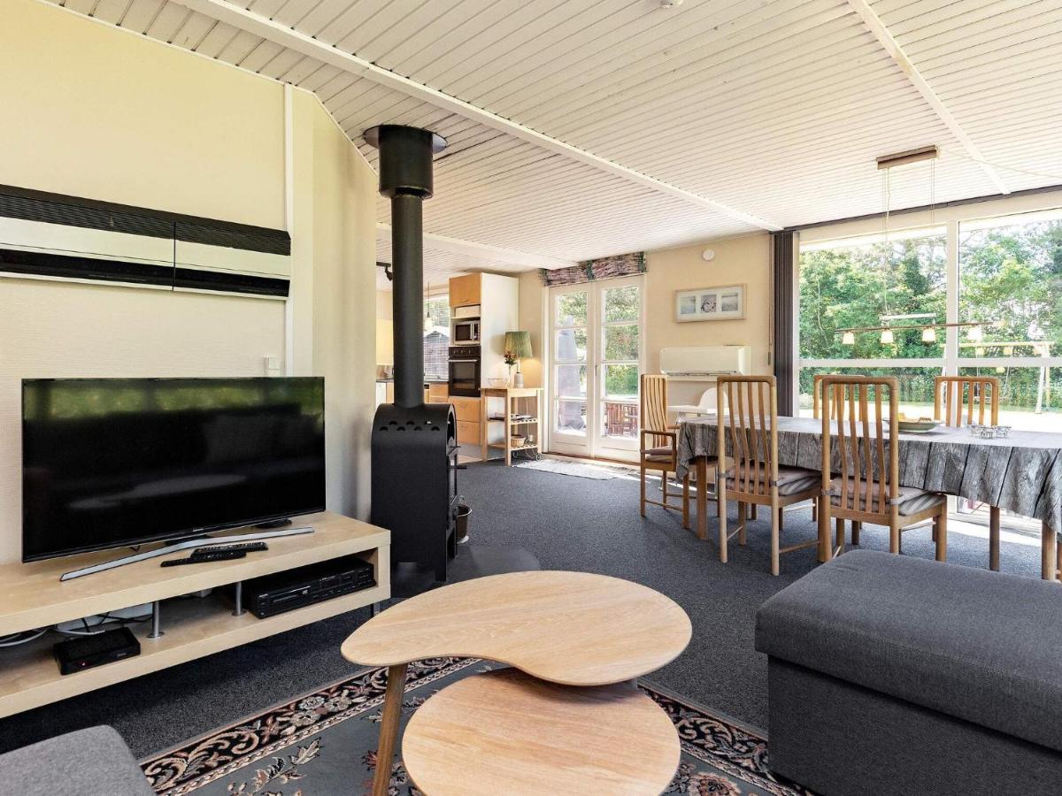 6 Person Holiday Home In Nibe Exterior foto